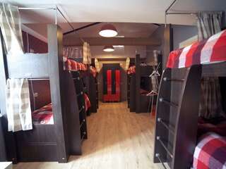 Хостел Smile Hostel Нижний Новгород Кровать в общем 8-местном номере для мужчин и женщин-10
