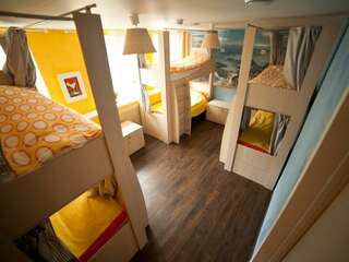 Хостел Smile Hostel Нижний Новгород Кровать в 6-местном общем номере-4