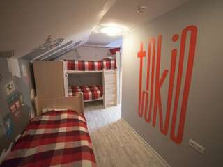 Хостел Smile Hostel Нижний Новгород Спальное место на двухъярусной кровати в общем номере для мужчин и женщин-5